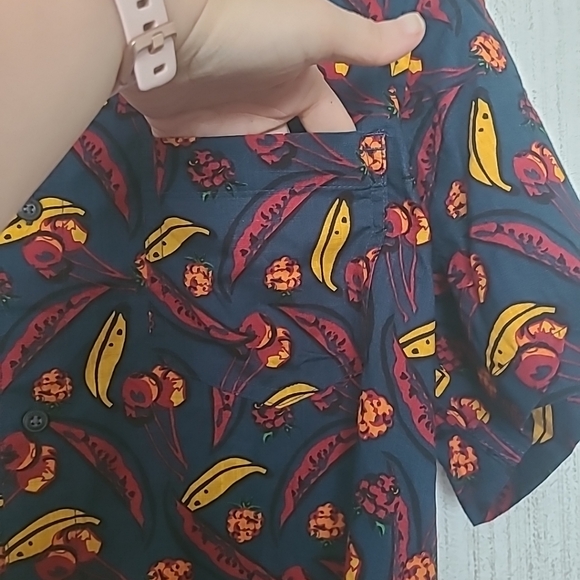 NWT Toad And Co Mens Size Large Fruit Print Button Up Shirt Short Sleeve - Picture 9 of 13